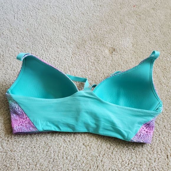 Sold 🤑 VICTORIA'S SECRET BRA 36D - Picture 2 of 4